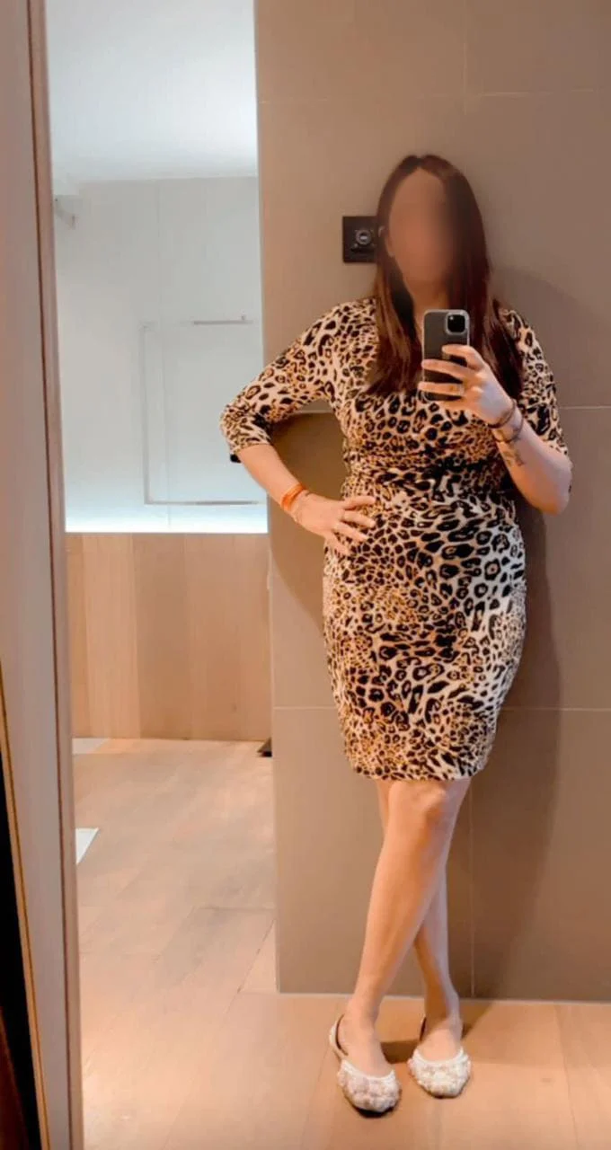 Call Girls in Gwalior